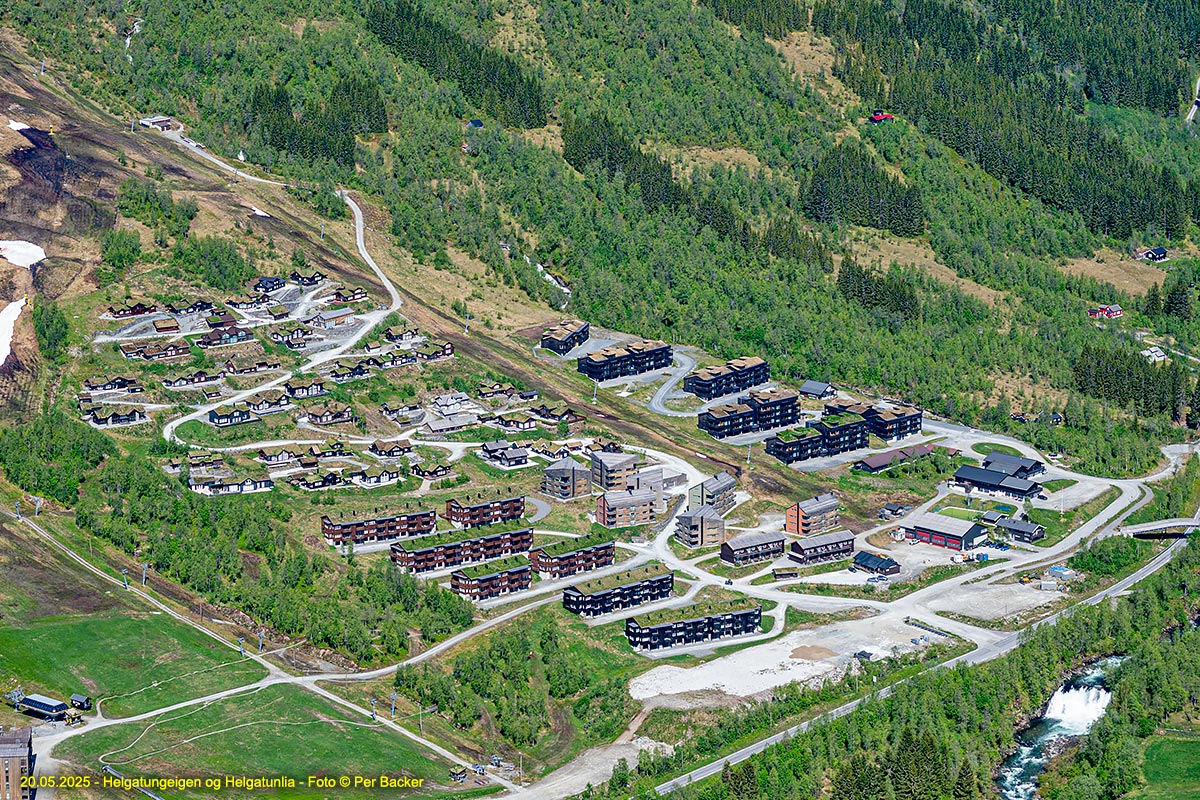 Helgatunteigen og Helgatunlia