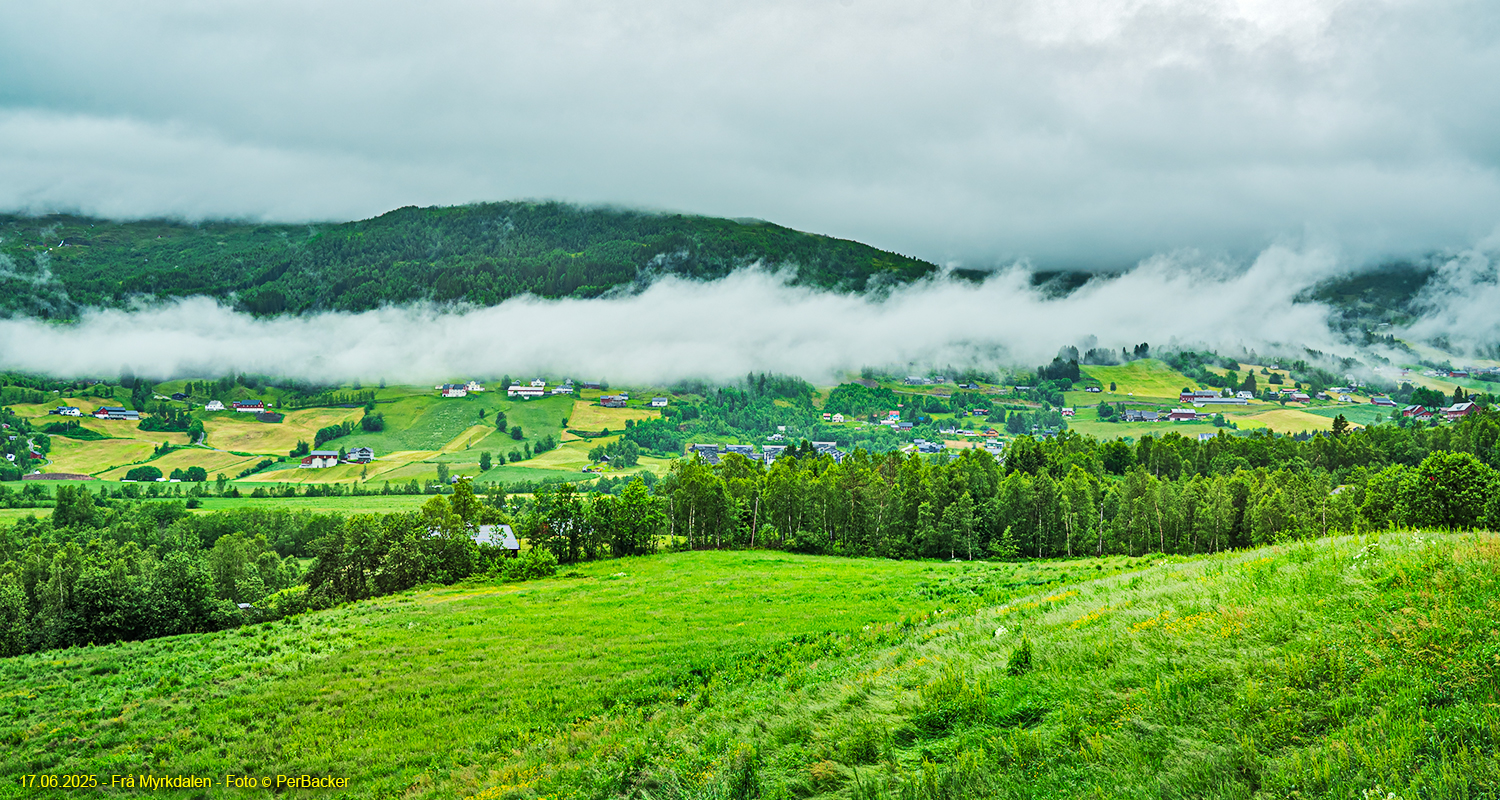 Frå Myrkdalen på ein regnversdag