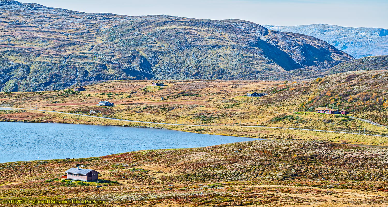 Hytter ved Ovrisvatnet