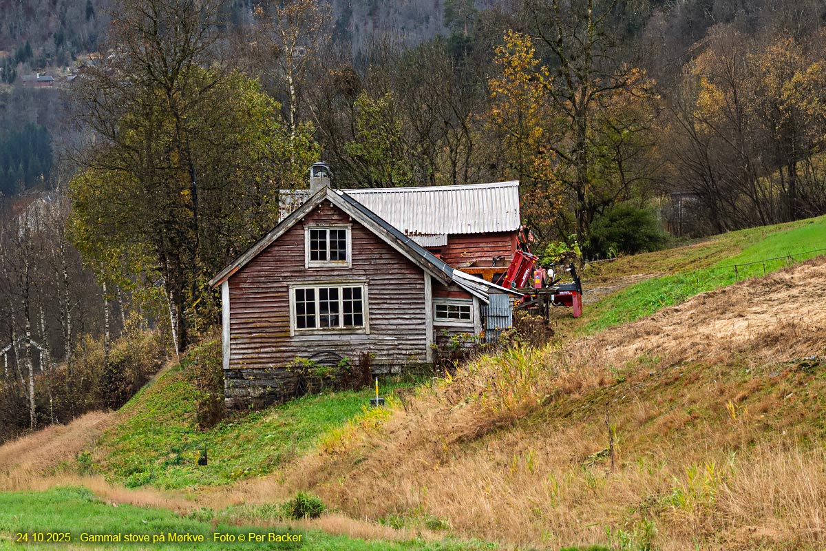 Gammal stove på Mørkve