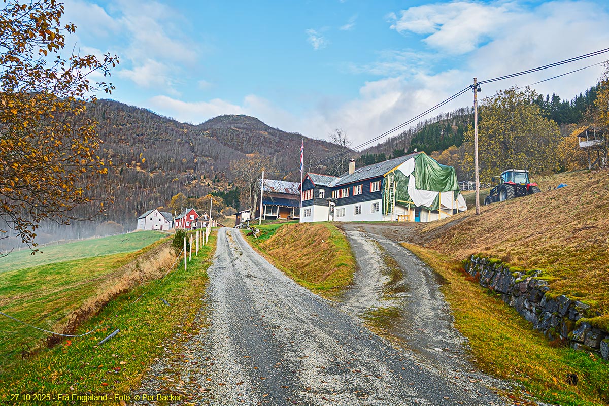 Frå Engjaland