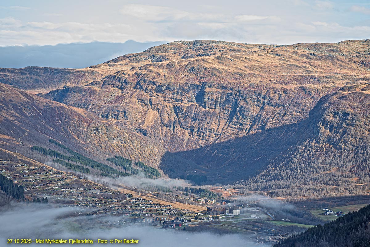 Mot Myrkdalen Fjellandsby