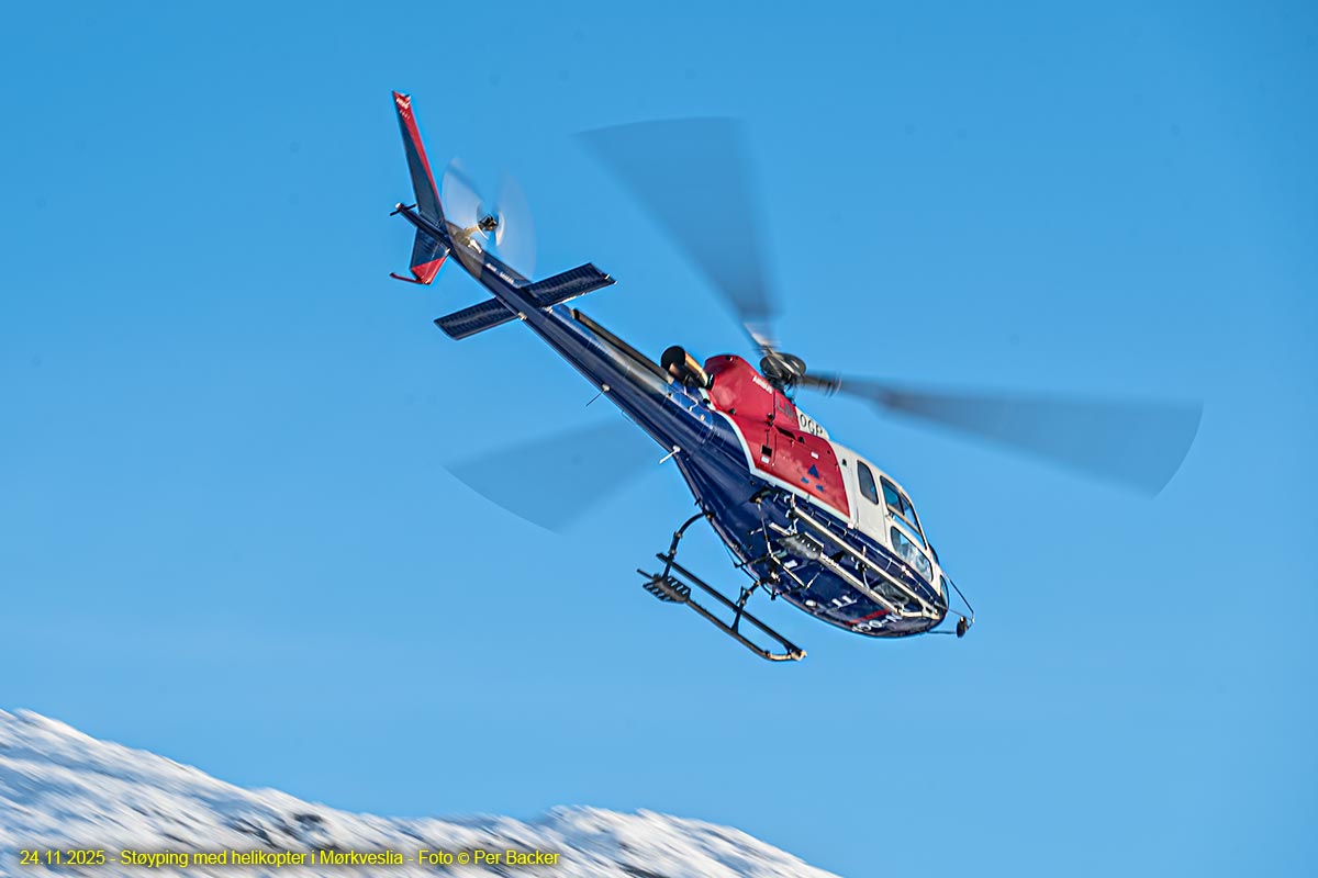 Støyping med helikopter i Mørkveslia