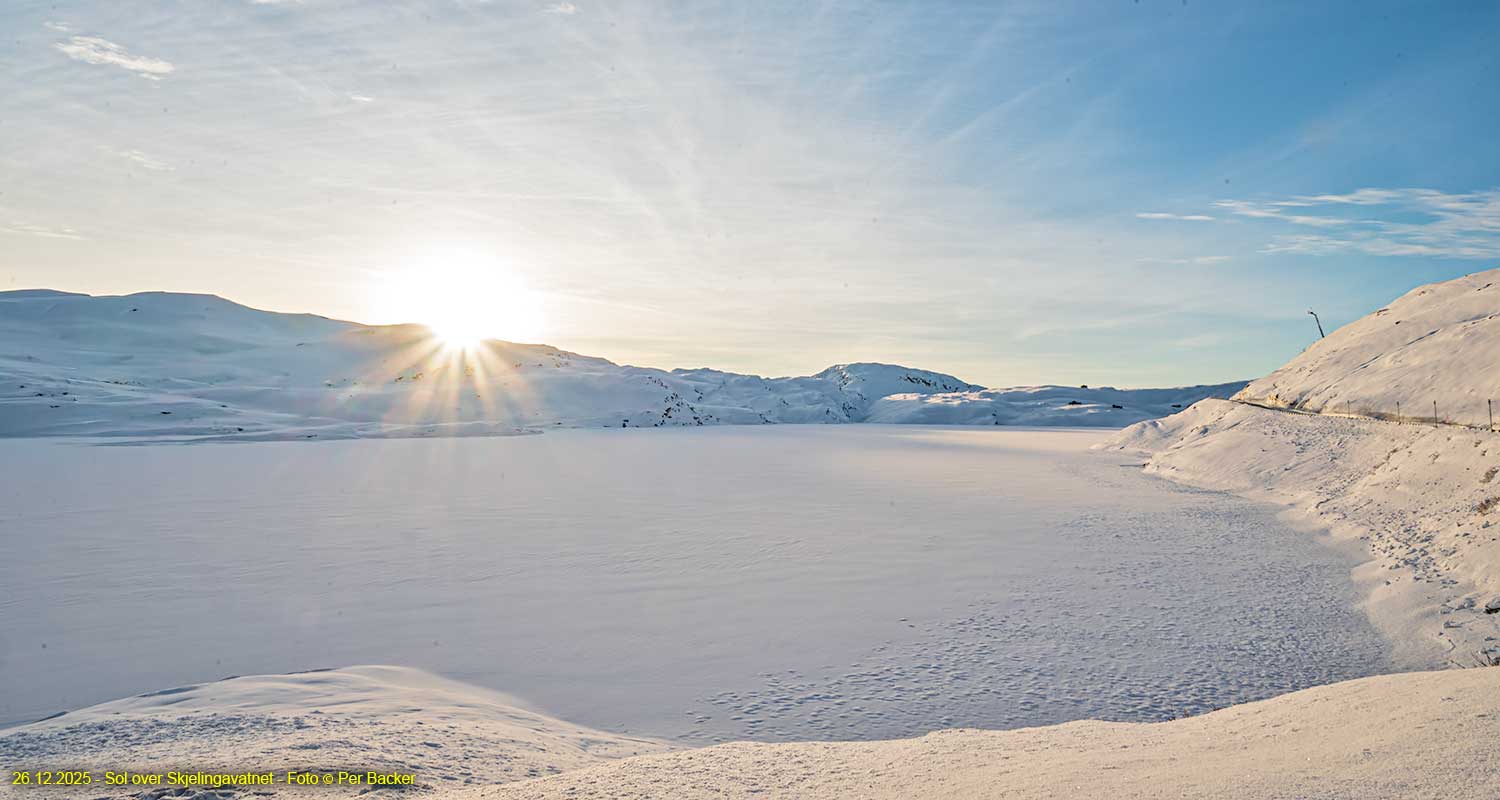 Sol over Skjelingavatnet