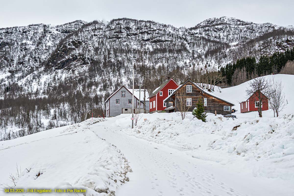 Frå Engjaland