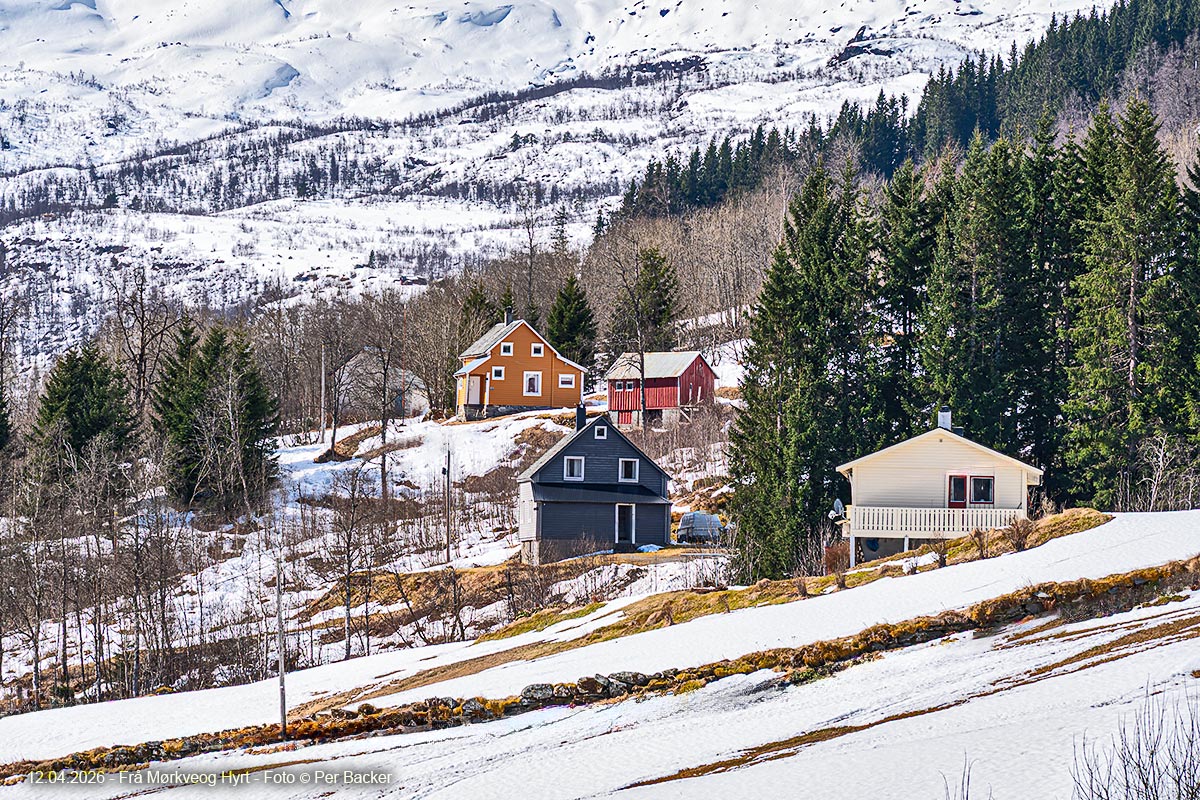 Frå Mørkve og Hyrt