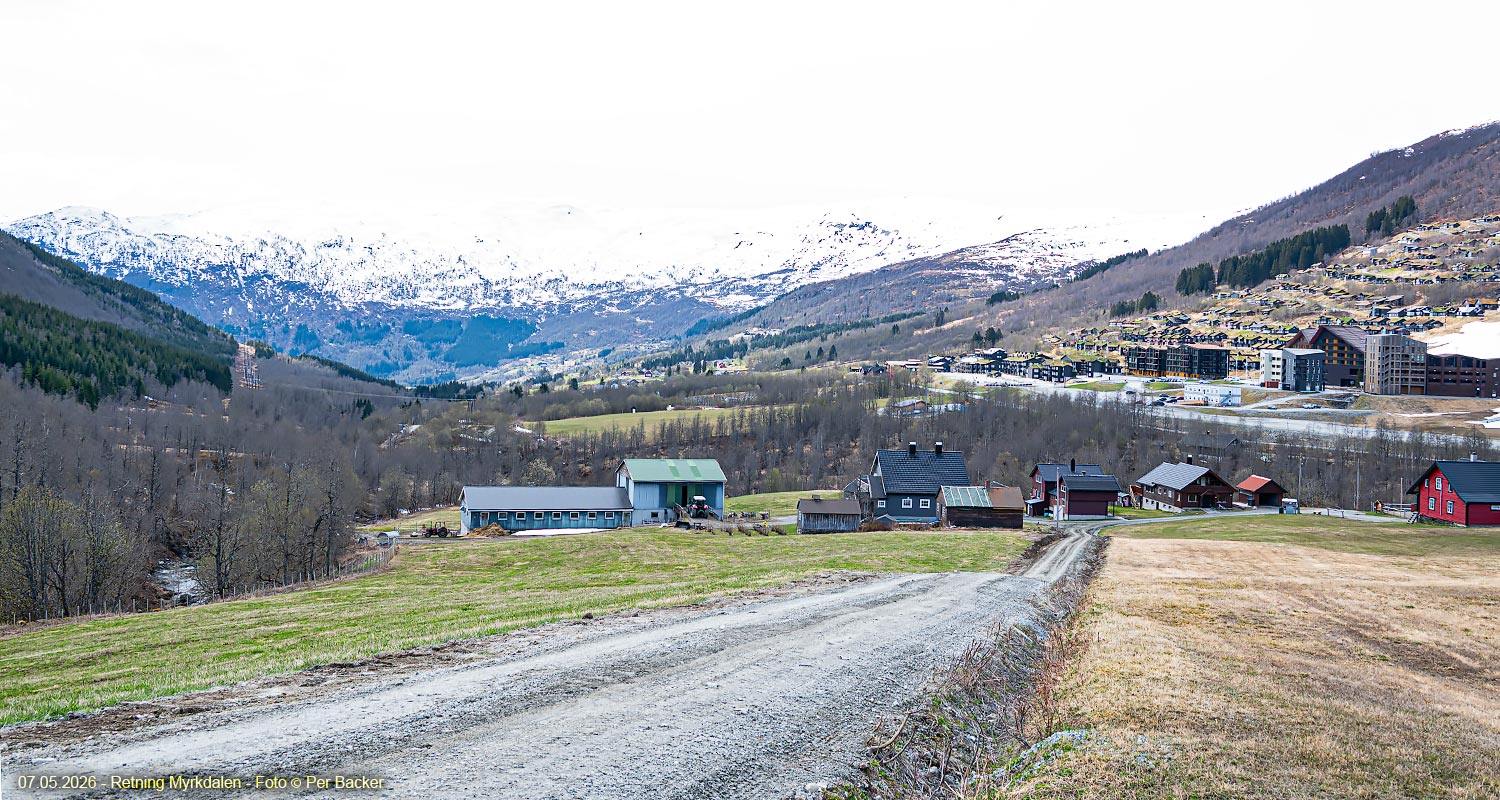 Mot Myrkdalen