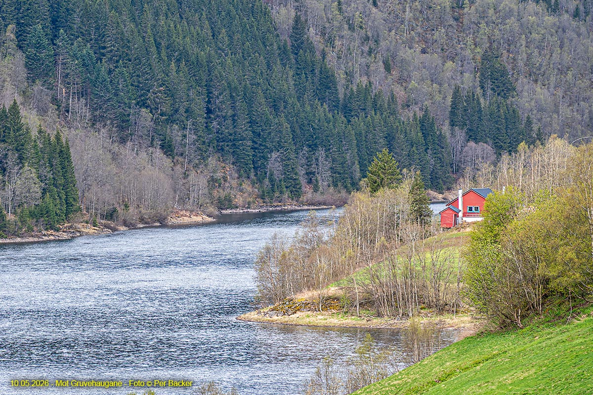 Mot Gruvehaugane