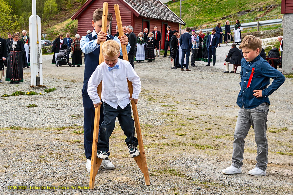 Leikar for born